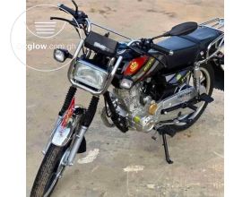 Royal 125 Motorcycle