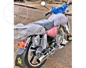Royal motorbike 125