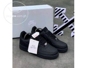 SHOE