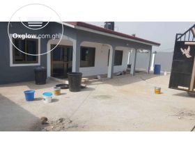 Six bedrooms house for sale