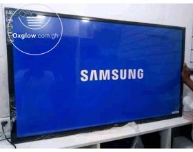 SMART SAMSUNG TV 65INCHES,4K