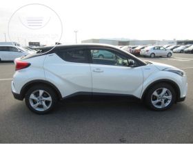 TOYOTA C-HR HYBRID S
