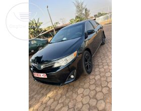 Toyota Camry Hybrid