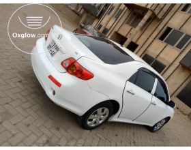 TOYOTA COROLLA LE