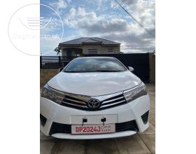 Toyota Corolla LE