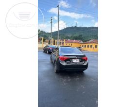 Toyota Corolla SE