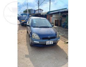 Toyota Echo 