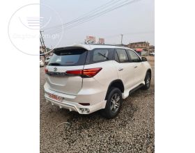 Toyota Fortuner EXR