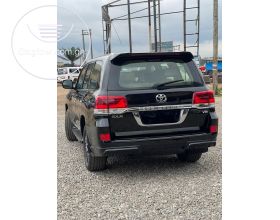 Toyota Land Cruiser GX.R