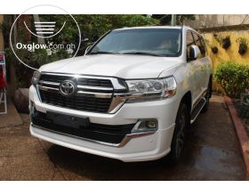 Toyota Land Cruiser VX-R V8