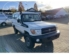Toyota Landcruiser 78