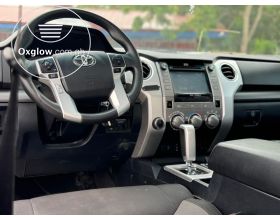 Toyota tundra 