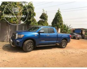 Toyota Tundra