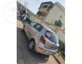 Toyota vitz 2010 4 plugs