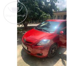 Toyota Yaris 2010 Model