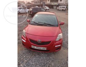 Toyota Yaris for sale 