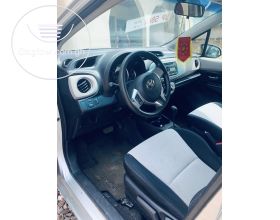 Toyota Yaris LE