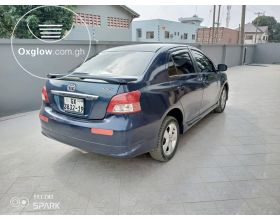 Toyota Yaris LE