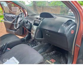 Toyota Yaris SE