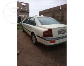Volvo S80 