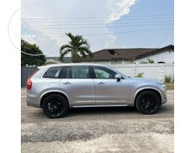 Volvo XC90 T8
