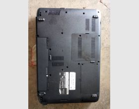 SAMSUNG GAMING CORE i3 LAPTOP