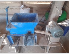 Corn, Cassava mill machine & shop 