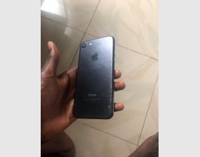 Apple iPhone 7  Used 