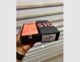 SAMSUNG S10 Plus