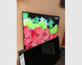  Neat Samsung  55 inches  TV