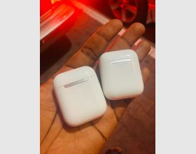 Pre-owned  Airpod 2 for sale