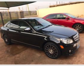 2010 Mercedes Benz C300