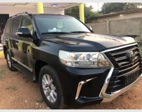  2018 Toyota Landcruiser V8 unregistered