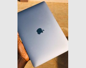  2019 macbook  AIR 13â€ for sale