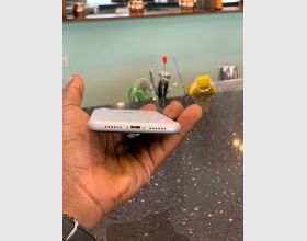 Apple iphone  XR 
