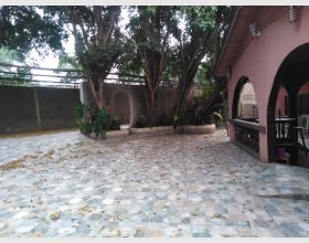 3 bedroom self compound For rent