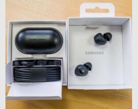  Samsung Galaxy Ear Buds for sale
