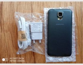 Samsung galaxy S5 used