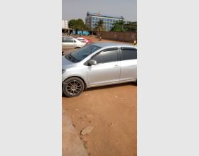  Toyota Yaris 2009