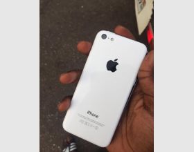  iPhone 5C for sale