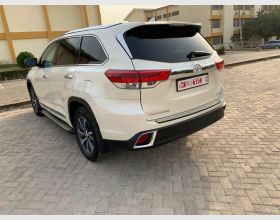 2017  Toyota Highlander