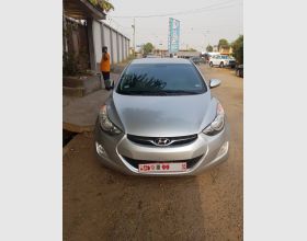 Hyundai Elantra 2013