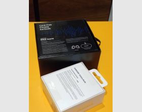 Samsung Galaxy earbuds and iconx 