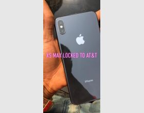 iPhone XS Max Locked
