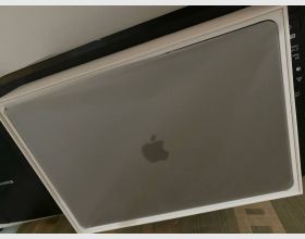  Macbook pro 13 for sale