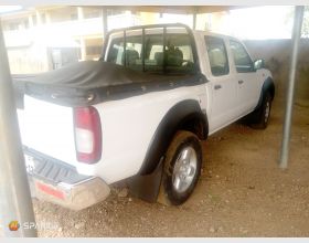 Nissan Hardbody 2012