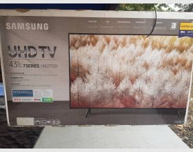 Samsung  4k UHD smart