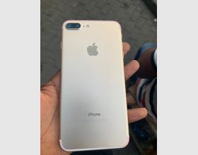 Pre - Owned iphone  7+
