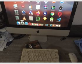 Apple iMac 21 inches for sale