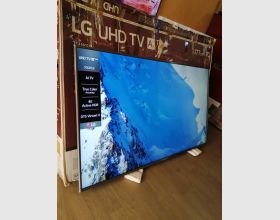 LG TV 70 INCHES
